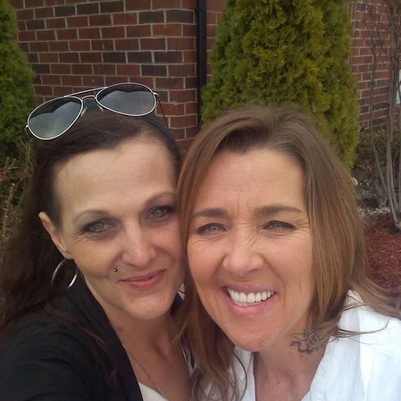 Meet your Posher, Jennifer - Picture 1 of 1